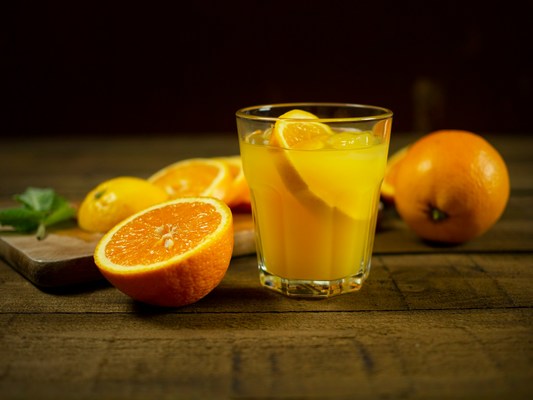 Orange-juice-gfs-unsplash