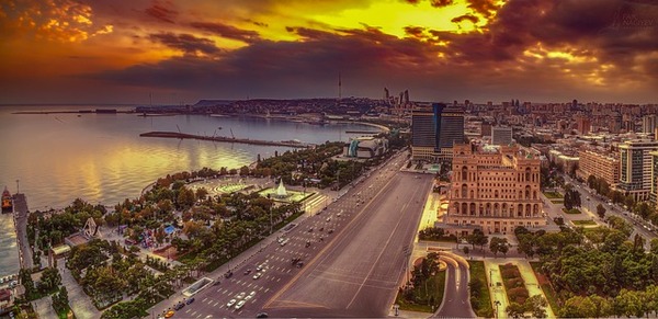 Baku-4626962_640