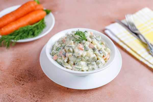 Olivie-bowl-traditional-russian-salad