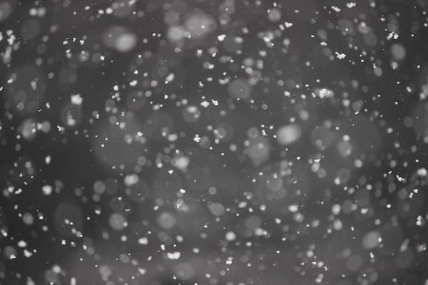 Snow-1ra-unsplash