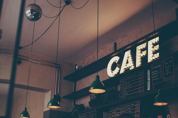 Cafe-itav89tnkks-unsplash