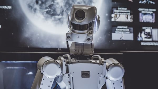 Robot-jm-unsplash