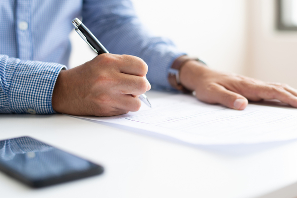 Contract-17308-freepik