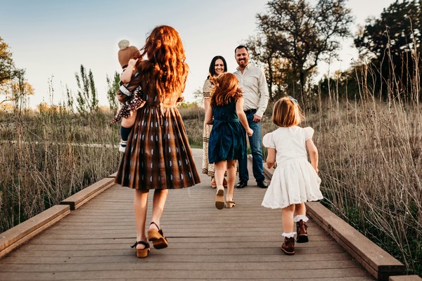 Family-5ze-unsplash