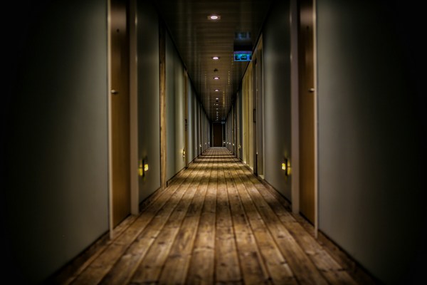 Hotel-hym8-unsplash