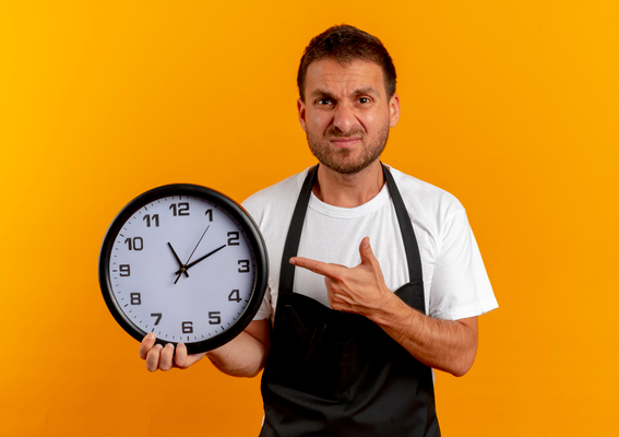 Clock-50628-freepik