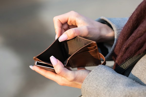 Wallet-fa-unsplash