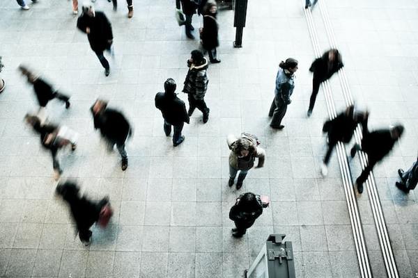 People-dq-unsplash