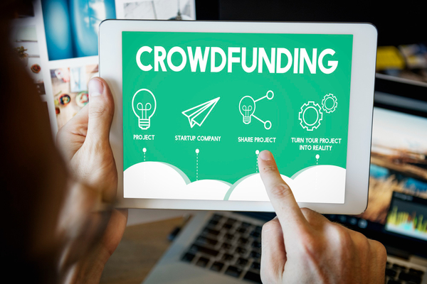 Crowdfunding-125388-magnific