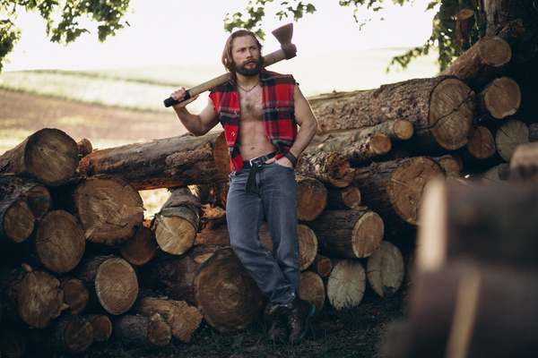Lumberjack-9045-magnific