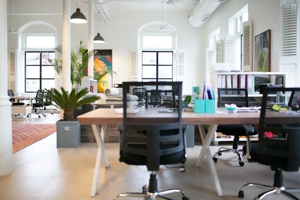 Office-ltq-unsplash